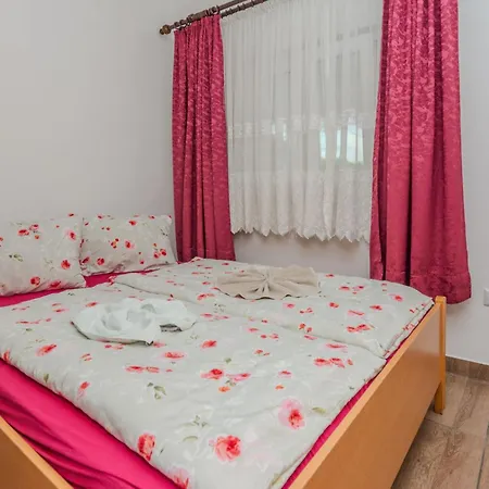 Lucic By Interhome Zaton (Zadar)