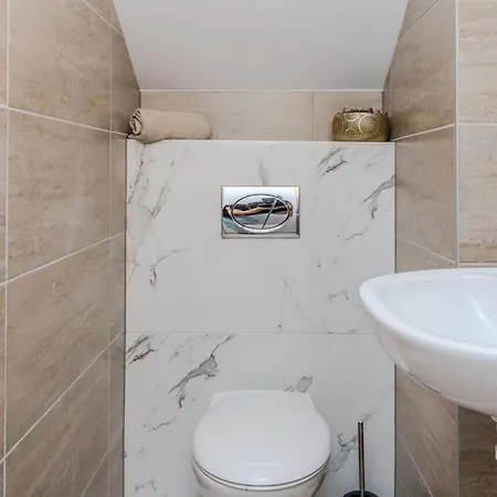 Lucic By Interhome Feriehus Zaton (Zadar)