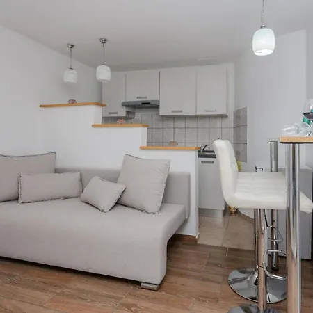 Lucic By Interhome Feriehus *
