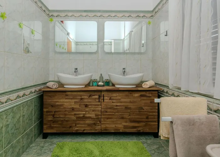 Lucic By Interhome