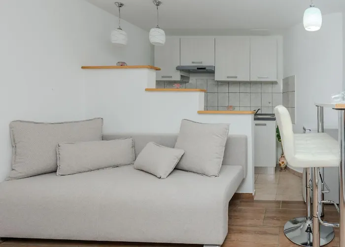 بيت للعطل Lucic By Interhome