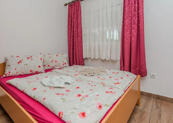 Lucic By Interhome Zaton (Zadar)